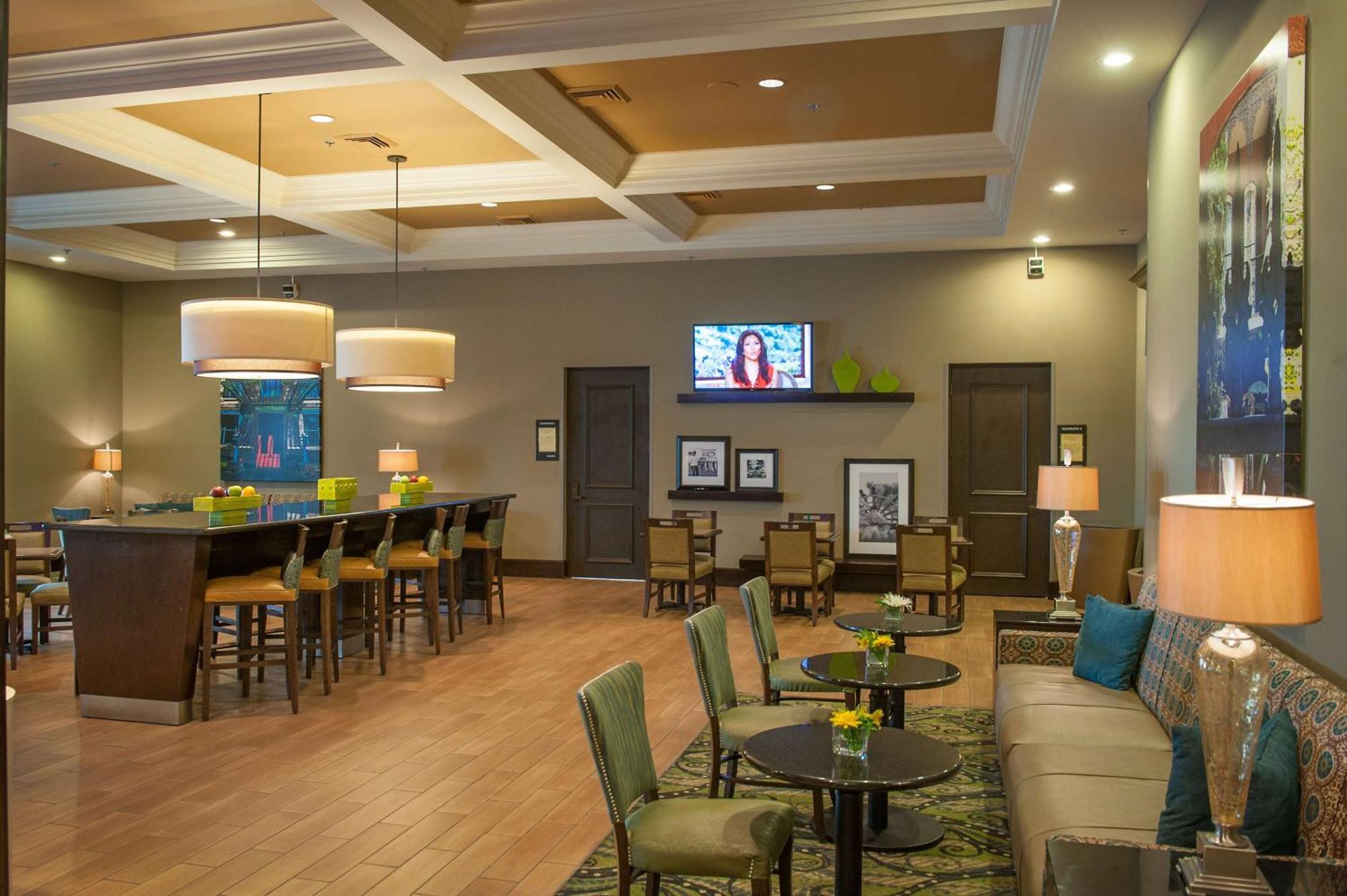 Hampton Inn & Suites New Orleans/Elmwood Harahan Exterior foto
